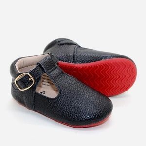 Monkey Feet T-Straps